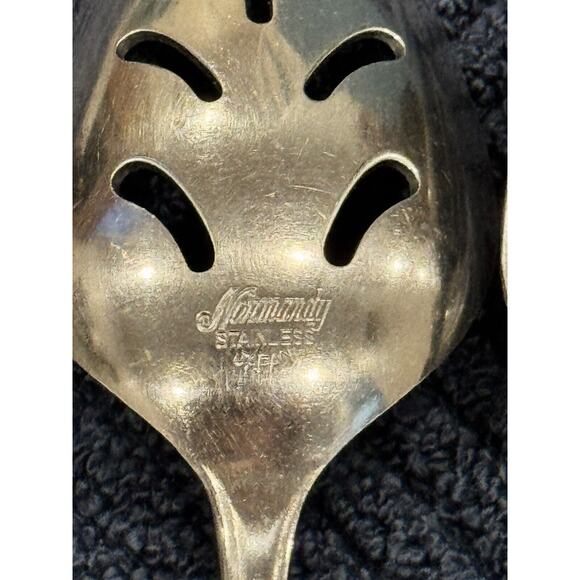 Normandie from Japan Flatware meat fork, Spoon Server,Pie Server. STAINLESS VTG - Picture 6 of 6